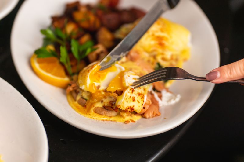 13 Oregon Diners Where Comfort Food Still Reigns Supreme - Decor Hint Cadillac Cafe