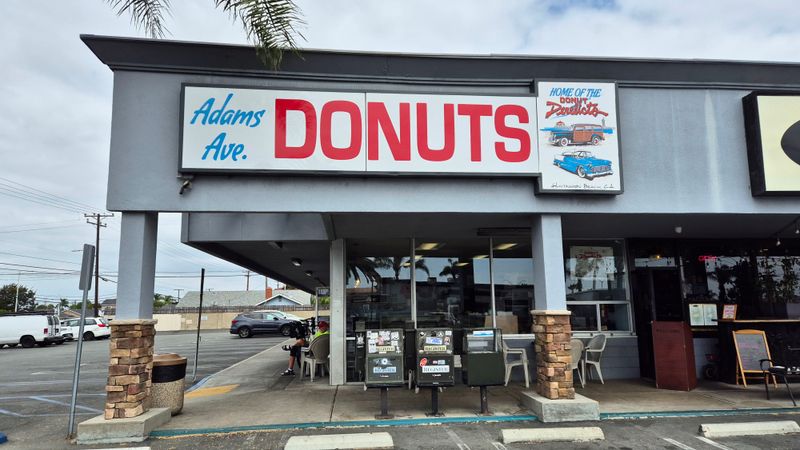 Donut Derelicts (Huntington Beach)