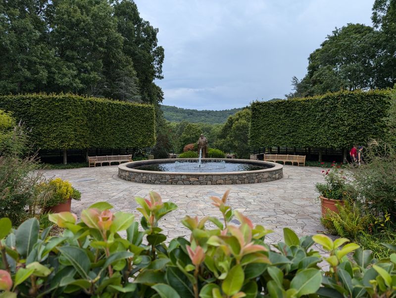 This North Carolina Garden Feels Like A Lush Escape From Reality - Decor Hint Conservation Leadership Protecting Native Species