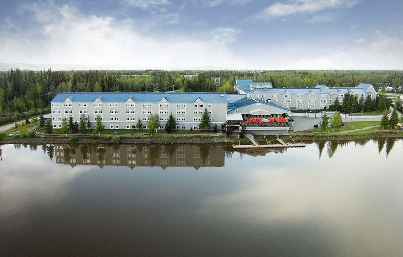 13 Alaska Buffets That Prove Abundance And Quality Can Coexist - Decor Hint Fairbanks Princess Riverside Lodge