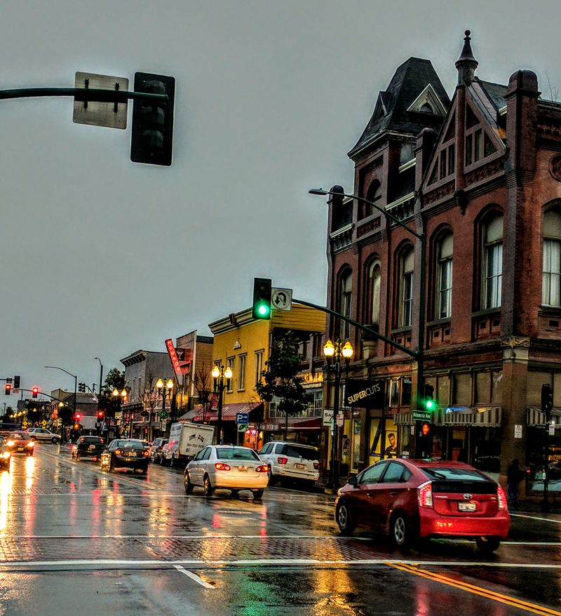 Park Street's Commercial District Preserves 1860s Business Buildings