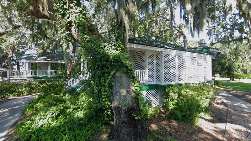 Seajay's Waterfront Cafe in St. Marys