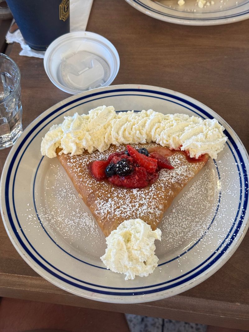 PRESS Coffee Crêpes Cocktails