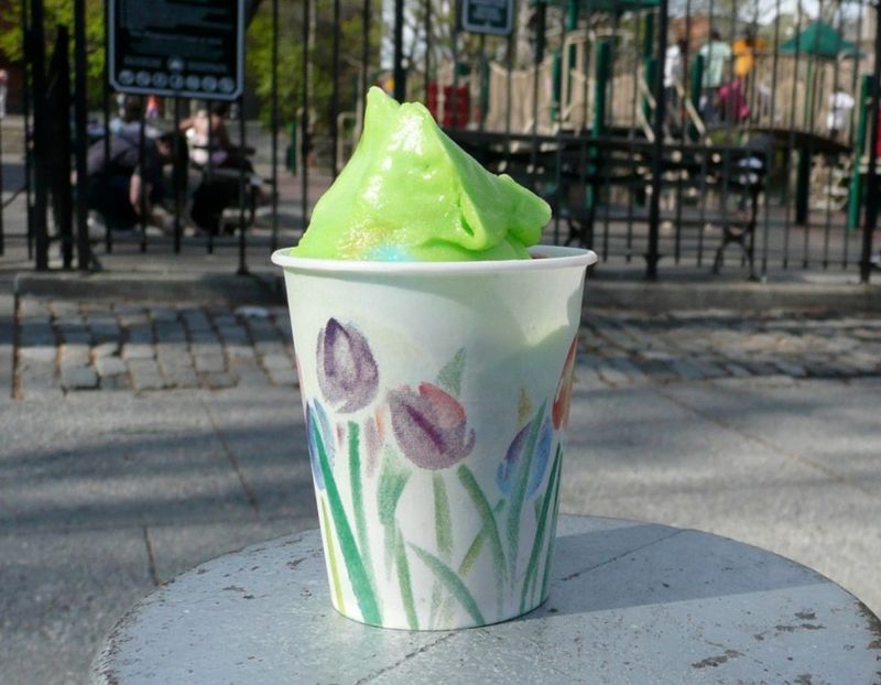 10 Old-School New York Dishes Only ’80s Kids Truly Get - Decor Hint Italian Ice From Corner Stores