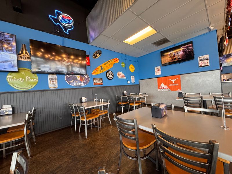 These Georgia BBQ Joints Prove The Best Barbecue Is Worth Traveling For - Decor Hint Moonie's Burger House & BBQ