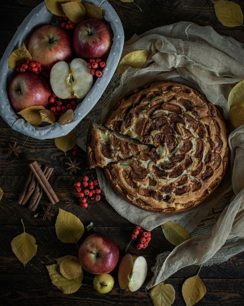 9 Washington Desserts That Turn Apples Into Autumn Magic - Decor Hint Olympic Peninsula Blackberry-Apple Pie