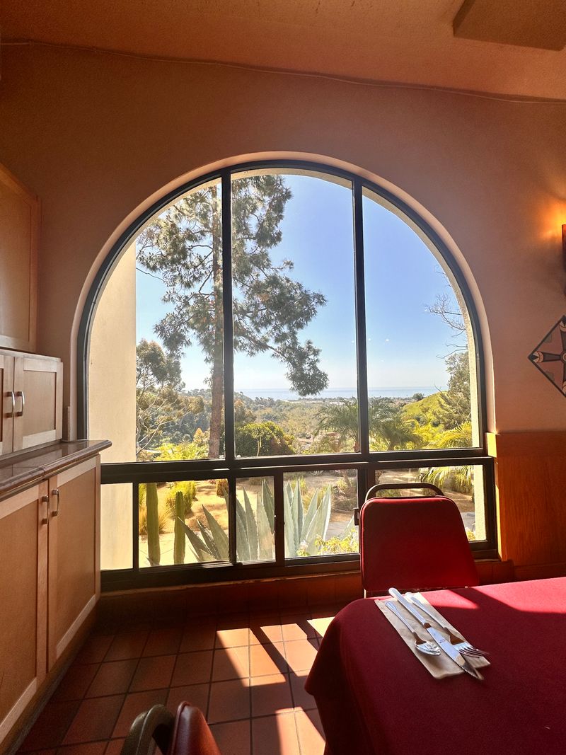 Serra Retreat (Malibu)