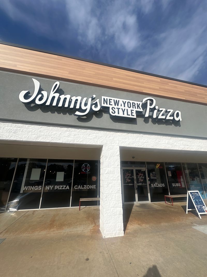 Johnny's Pizza