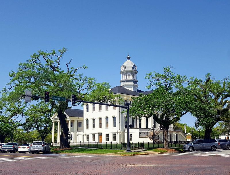 The Prettiest Georgia Towns To Explore When The Crowds Are Gone - Decor Hint Thomasville