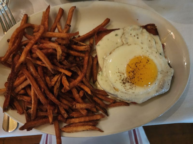 French Onion Soup Fans, Your North Carolina Paradise Awaits - Decor Hint Brunch Menu That Rivals Dinner