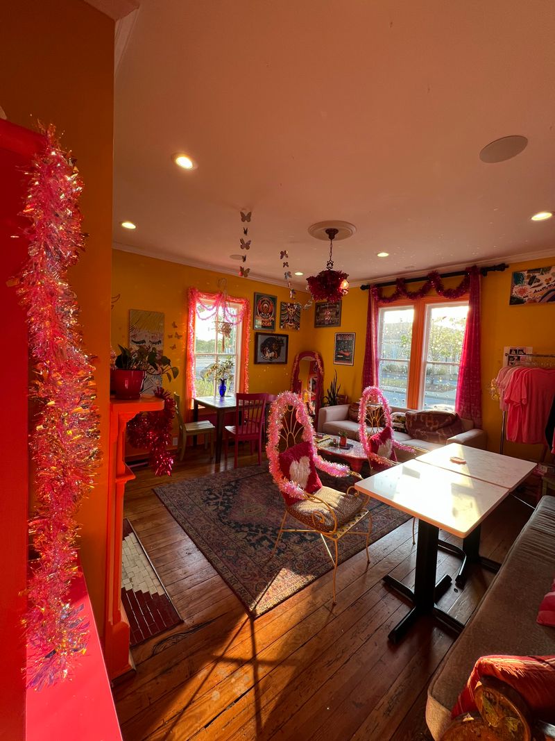 Backstage Coffee & Vintage, Greenville