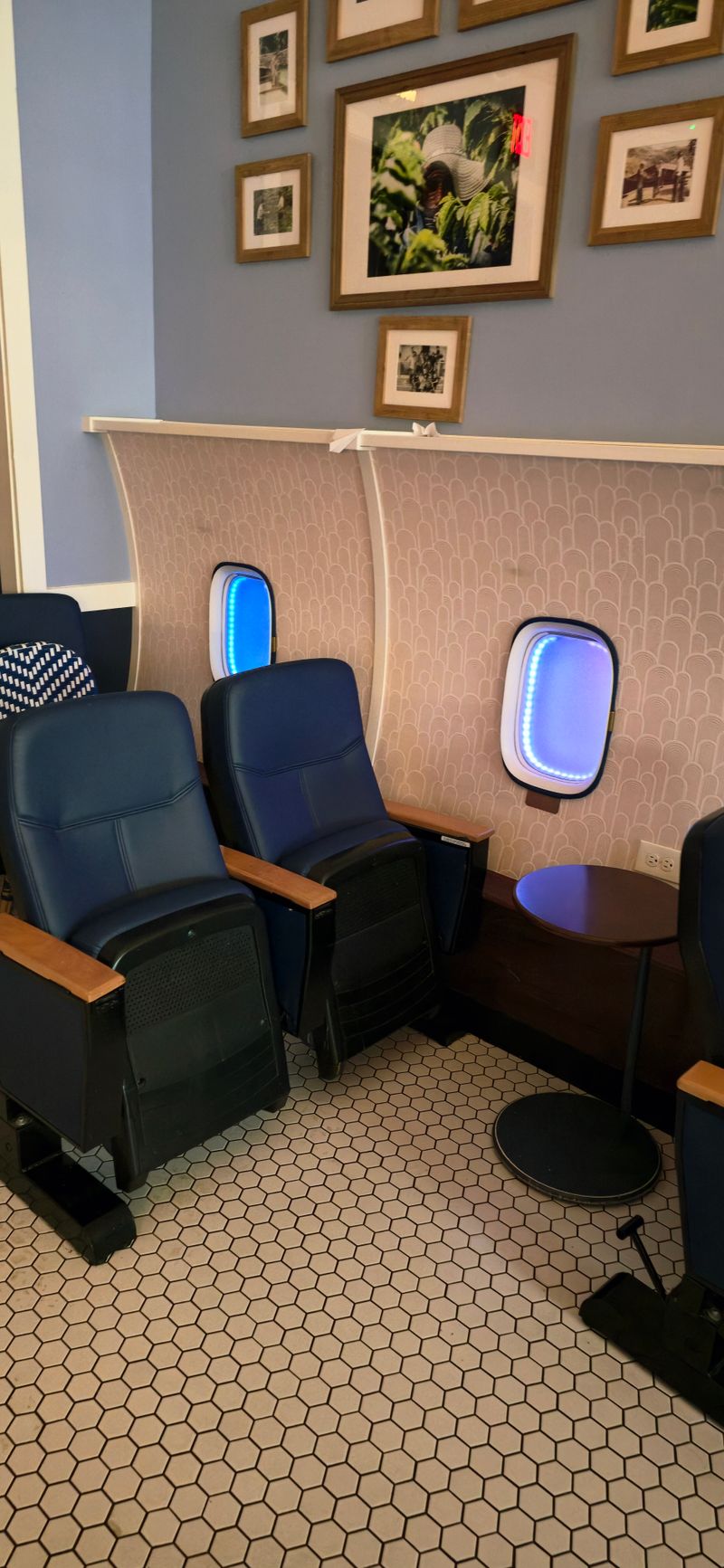 Airplane-Inspired Interior Design