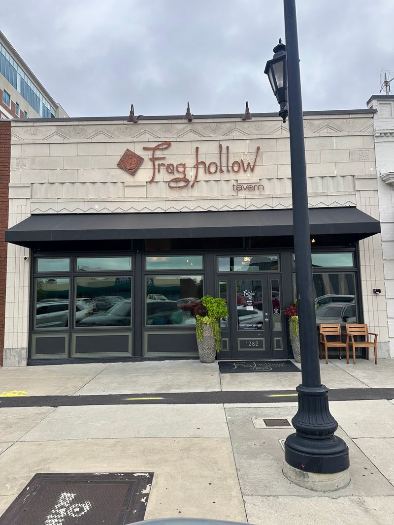 Frog Hollow Tavern