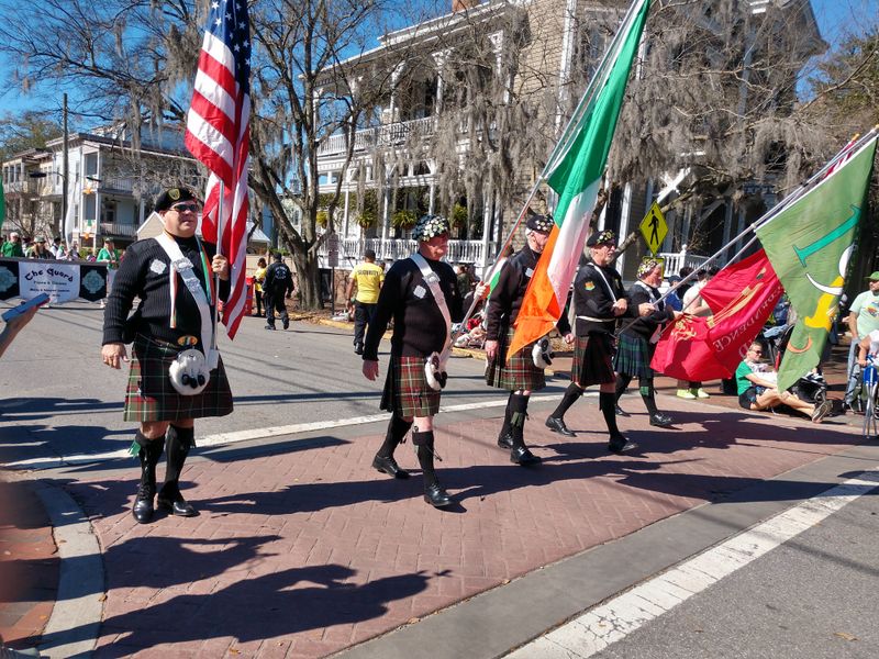 Georgia Festivals That Draw Crowds For All The Right Reasons - Decor Hint Savannah St. Patrick's Day Festival