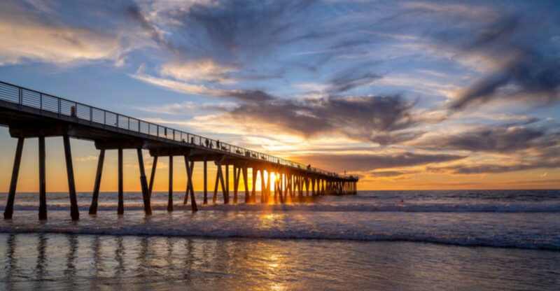 The 22 Best Beach Towns In California For Sun, Scenery, And Small-Town Charm