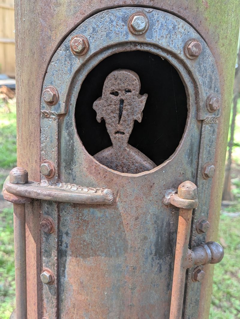 The Mechanical Lighthouse