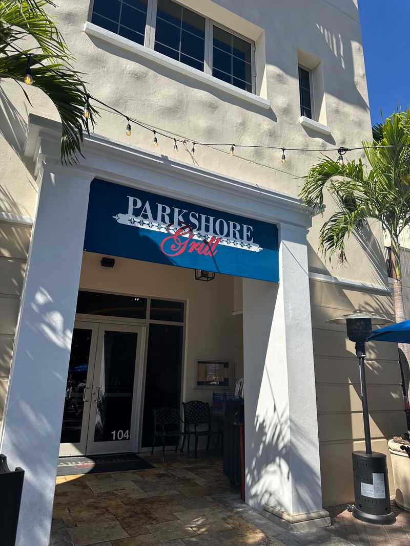 Parkshore Grill