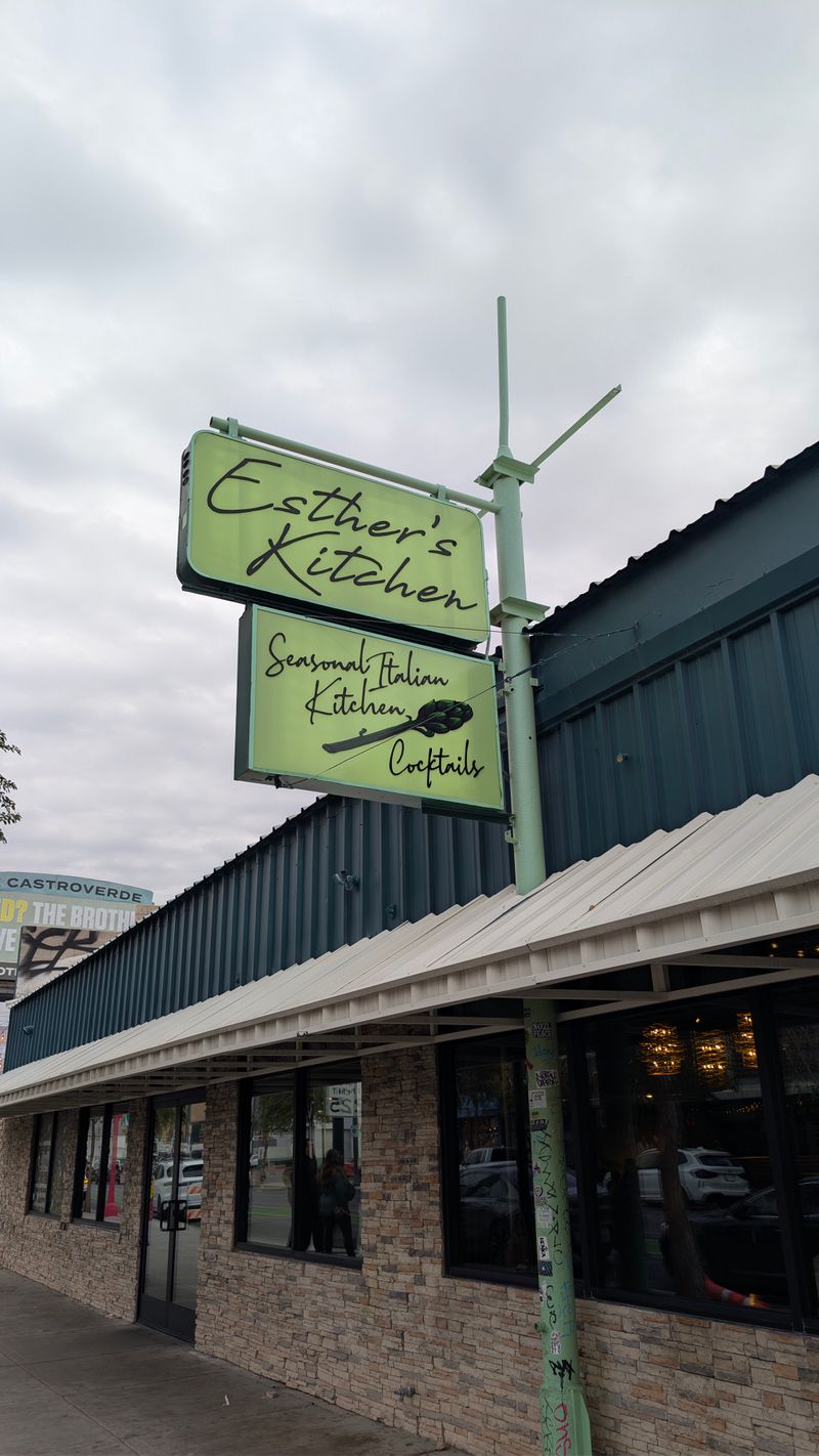 Esther's Kitchen