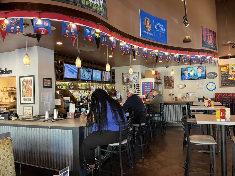 Lucky's Burgers & Brew (Athens)