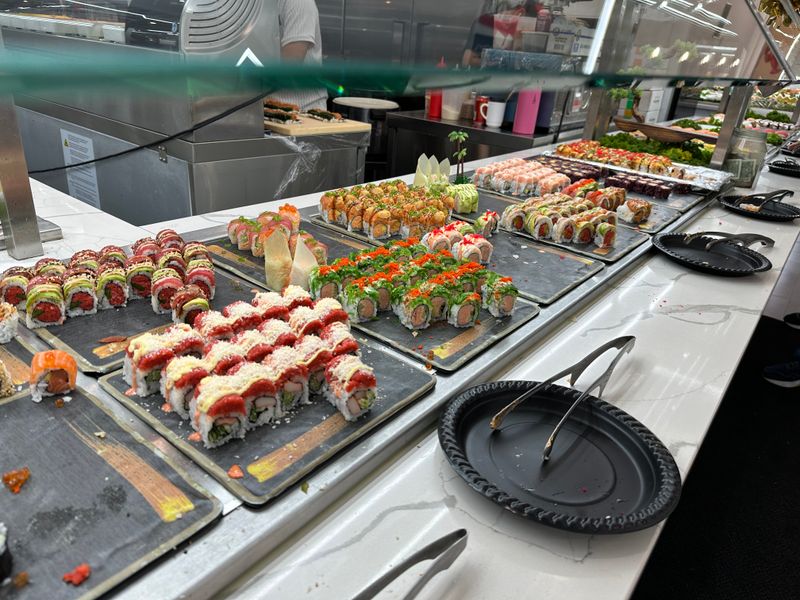 Umi Hotpot Sushi & Seafood Buffet
