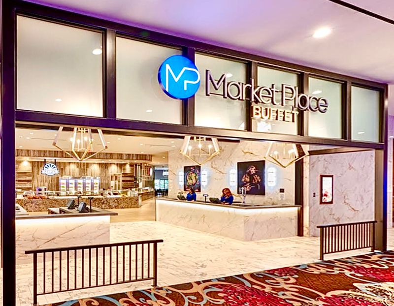 Las Vegas Buffets That Keep Both Your Stomach And Wallet Happy - Decor Hint Market Place Buffet at Rampart