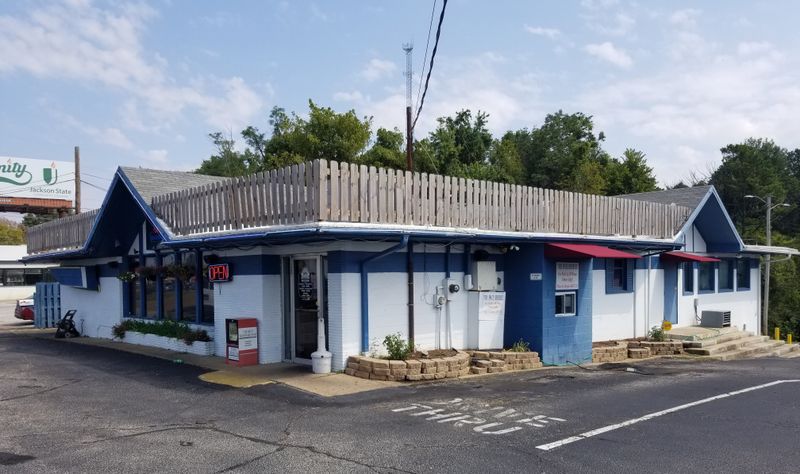12 Tennessee Catfish Buffets That Send Everyone Home Full - Decor Hint Catfish Galley Restaurant