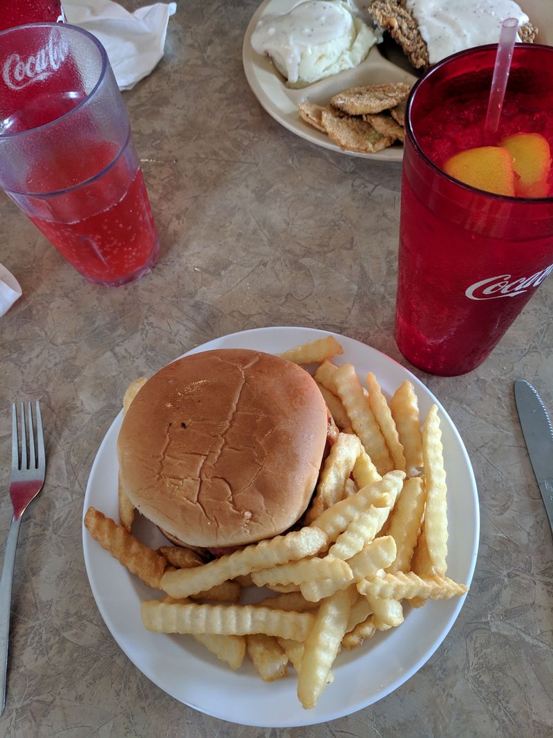 Wayside Family Restaurant, Concord