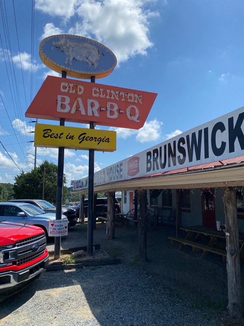 From Small Towns To City Corners These 15 Georgia Food Spots Get It Right - Decor Hint Old Clinton BBQ