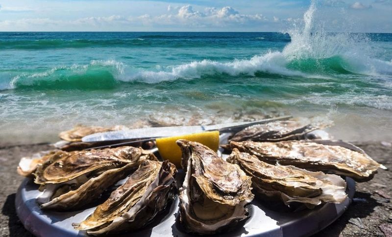 Awful Arthur's Oyster Bar