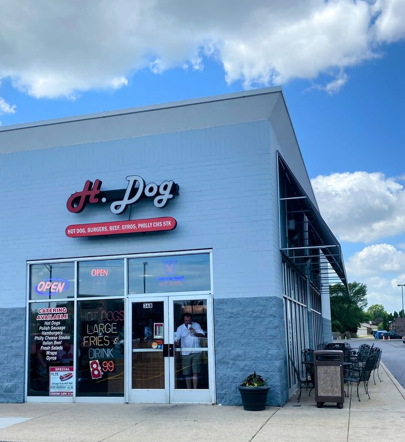 Georgia Hot Dog Joints That Surprise First-Timers Every Single Time - Decor Hint H DOG