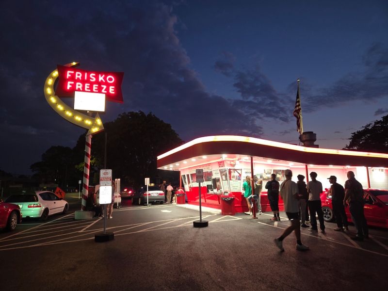 Googie Architecture That Stops Traffic