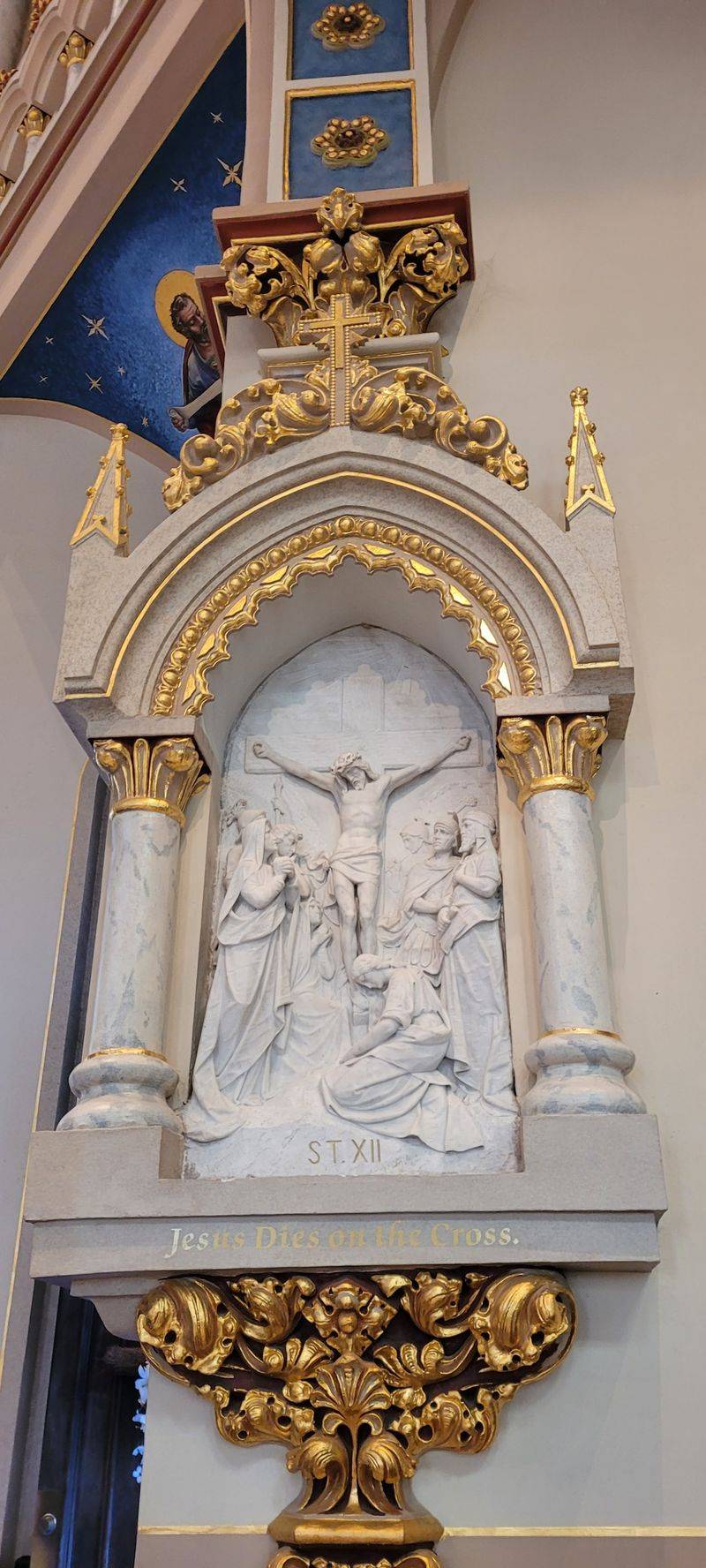 St Joseph Catholic Church In Macon Georgia Looks Like Something From Harry Potter - Decor Hint Stone Columns With Decorative Capitals