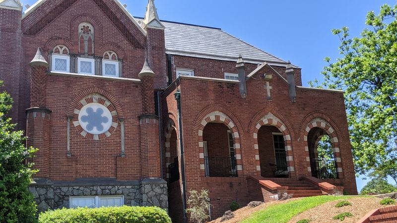St Joseph Catholic Church In Macon Georgia Looks Like Something From Harry Potter - Decor Hint Gargoyles And Decorative Waterspouts