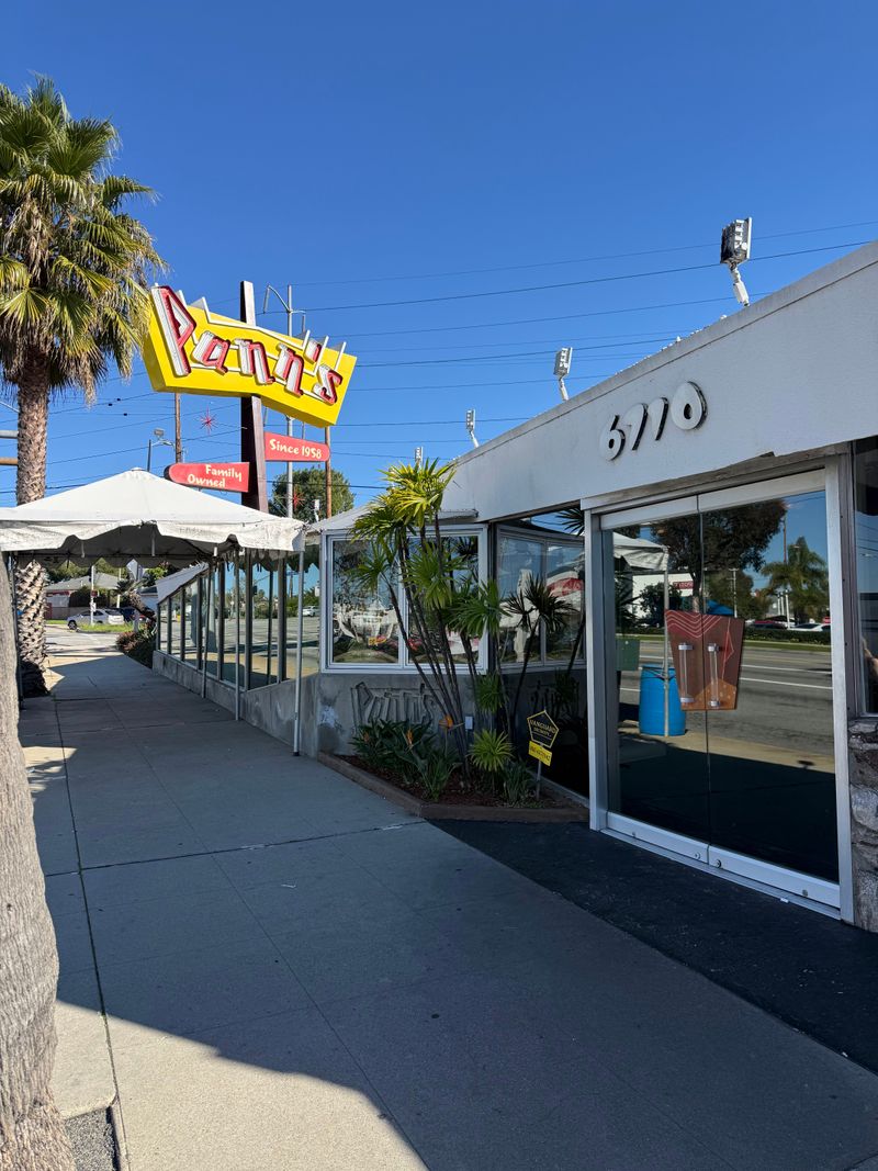 Pann's Restaurant & Coffee Shop - Los Angeles