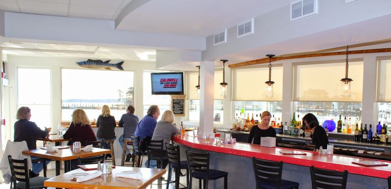 11 Charming Maryland Small Town Restaurants Worth The Drive - Decor Hint The Narrows Restaurant