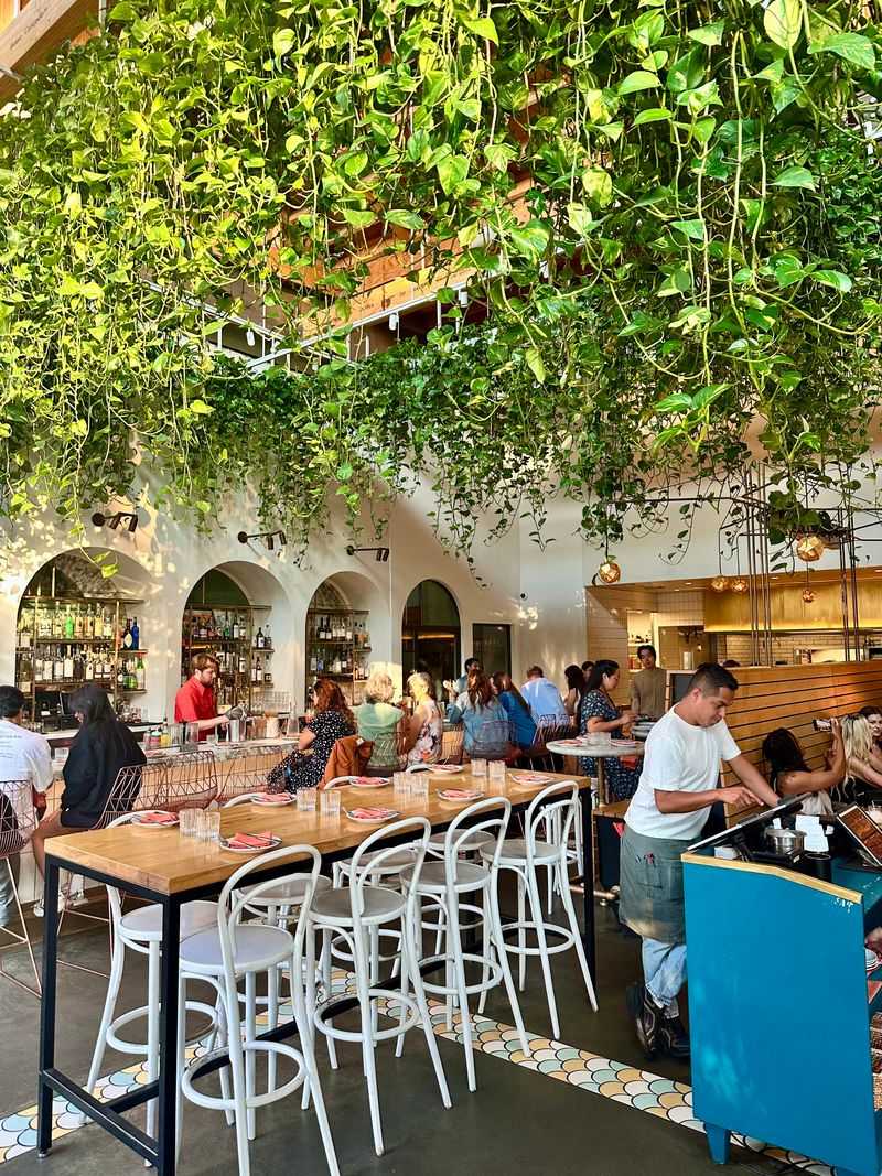 16 California Restaurants Locals Say Are The Coolest In The State - Decor Hint Bavel