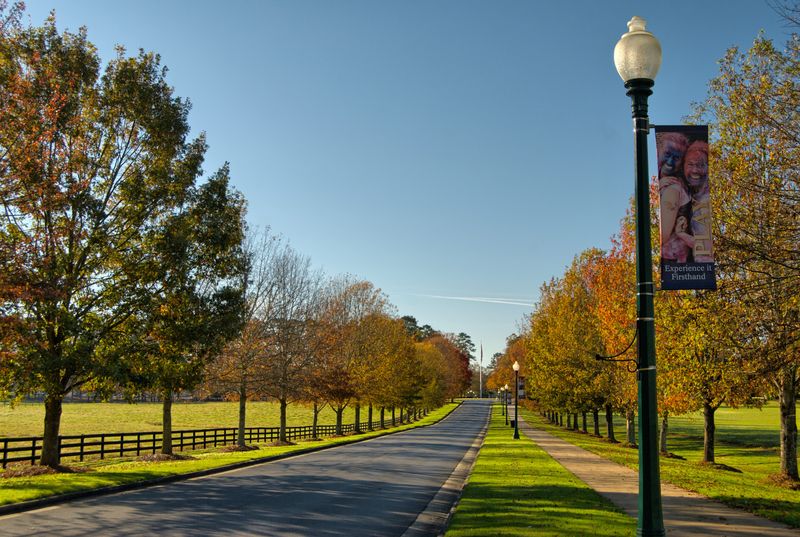 This Stunning College In Georgia Looks Just Like Hogwarts - Decor Hint Rome, Georgia, Location Offers Small-Town Charm
