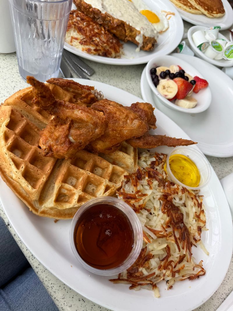 Pann's Restaurant And Coffee Shop