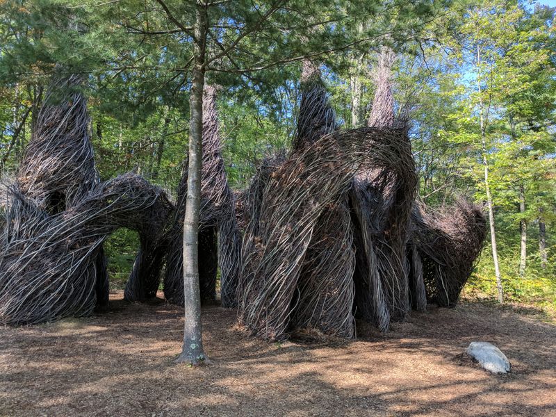 The Kinetic Wave Wall