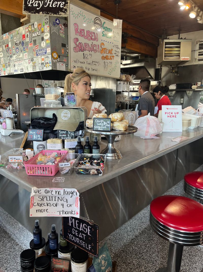 Utah Breakfast Spots Perfect For A Warm Start To Your Day - Decor Hint Over the Counter Cafe