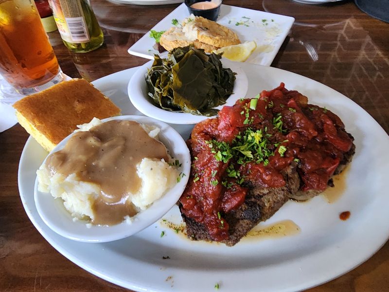 The Iconic Mac and Cheese