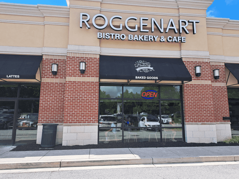 Roggenart European Bakery, Bistro & Cafe