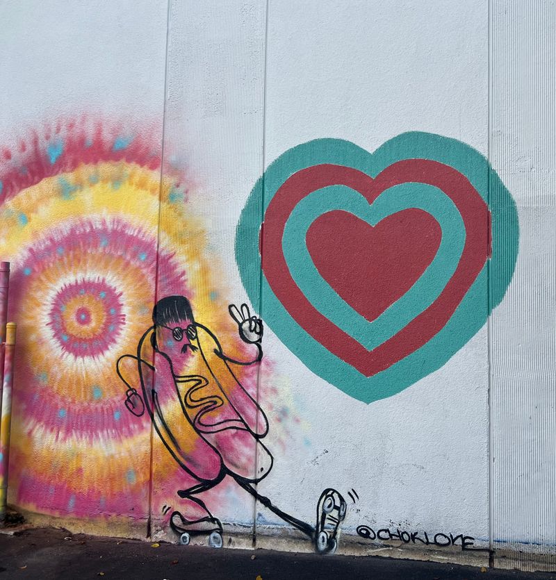 Roller-Skating Carhops Bring Back The 1950s
