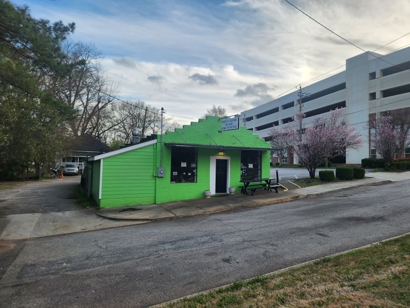 Weaver D's Delicious Fine Foods