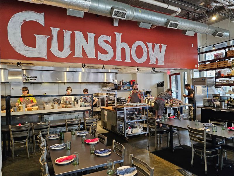 These Underrated Georgia Restaurants Are Better Than Their Hype - Decor Hint Gunshow