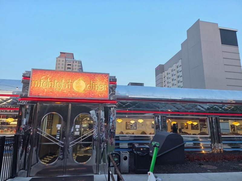 Midnight Diner