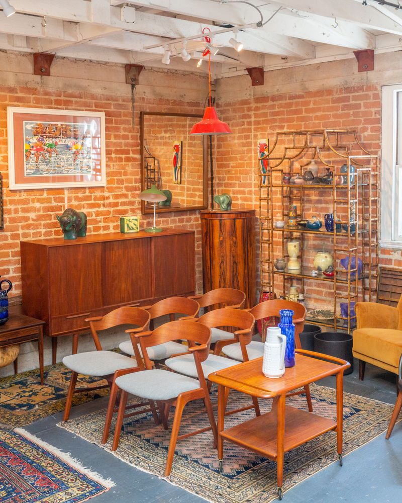 The Blue Door (Santa Barbara)