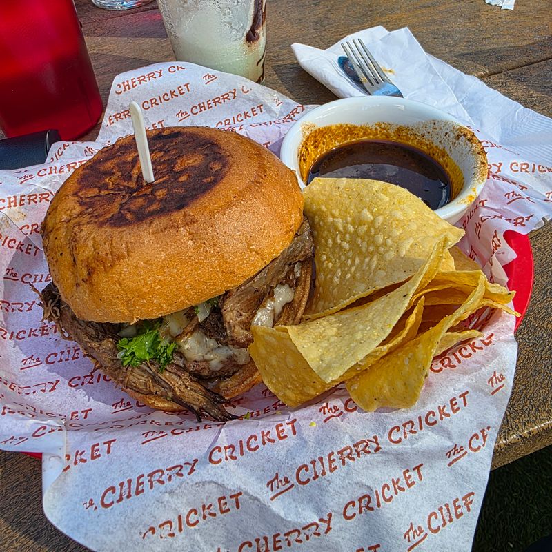 The Cricket Royale Experience