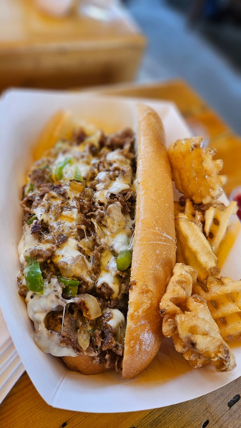 Oregon’s Food Cart Scene Is Loud, Proud, And Seriously Delicious At These 10 Stops - Decor Hint Hawthorne Asylum