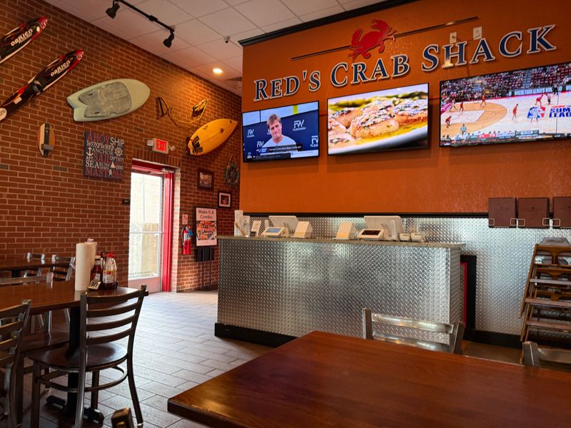 These North Carolina Seafood Chains Never Disappoint Locals - Decor Hint The Crab Shack